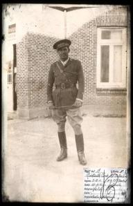 José Antonio Quintanilla, vestido de uniforme.
