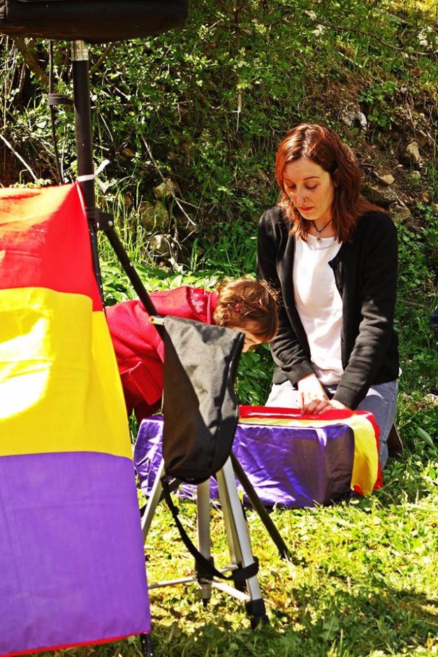 Dice Jokin que esta foto habla. ¡¡¡Gran verdad!!! La familia de Gonzalo Muñoz acaba de recoger sus restos. Foto: Jokin Garmilla